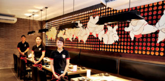 Tổng hợp 10 mẹo nhỏ cho việc phát triển kinh doanh nhà hàng Tổng hợp 10 mẹo nhỏ cho việc phát triển kinh doanh nhà hàng