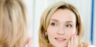 Bí quyết cho làn da đẹp chỉ cần 3 phút massage mỗi ngày Bí quyết cho làn da đẹp chỉ cần 3 phút massage mỗi ngày