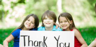 Kinh nghiệm hay dạy con có thói quen lễ phép với mọi người