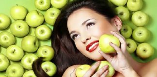 Cách làm mặt nạ táo giúp bạn hạn chế nếp nhăn hiệu quả Cách làm mặt nạ táo giúp bạn hạn chế nếp nhăn hiệu quả