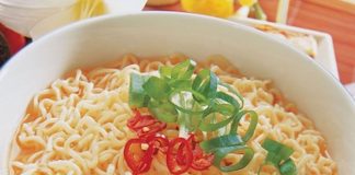 Sử dụng mì ăn liền làm sao để vẫn có thể đảm bảo sức khỏe