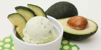 Kem bơ – món kem ngon cho ngày hè trở nên mát lạnh