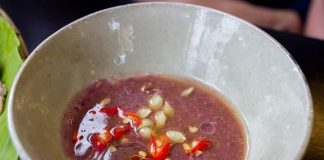 Mẹo pha mắm tôm thơm ngon hết ý, ai ăn cũng “mê”