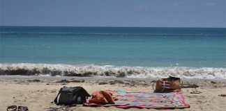 “Bí kíp” đi du lịch biển an toàn và hoàn hảo nhất nên “bỏ túi” khi cần