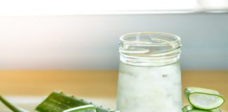 Hướng dẫn làm đẹp da mượt tóc bằng gel lô hội bạn đã thử chưa?