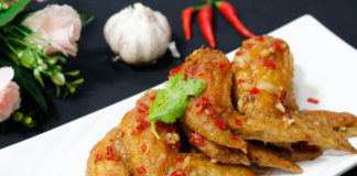 Bật mí cách làm cánh gà chiên nước mắm thơm nức mũi