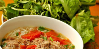 Hướng dẫn cách nấu món bún riêu cua đồng đơn giản nhất