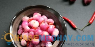 Mẹo làm hành muối chua không váng nhớt cực kỳ đơn giản Mẹo làm hành muối chua ngon giòn đúng điệu