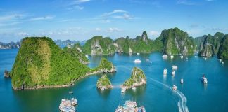 Kinh nghiệm du lịch: Top 10 điểm du lịch hấp dẫn nhất Vịnh Hạ Long 10 điểm du lịch hấp dẫn nhất Vịnh Hạ Long