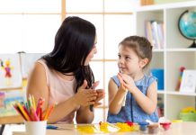 Mẹo hay khi vẽ tranh bố mẹ nên biết để dạy trẻ Tìm hiểu kỹ về các mẹo hay khi vẽ tranh đơn giản trong quá trình dạy cho con